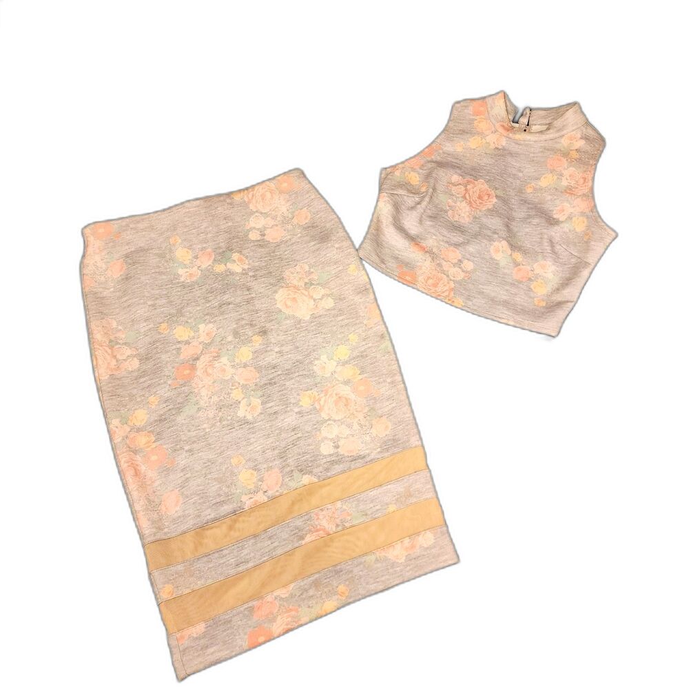 Kardashian Kollection Floral Crop Top and Pencil Skirt Matching Set. NWT.